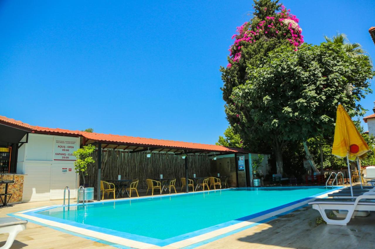Dalyan M Otel エクステリア 写真