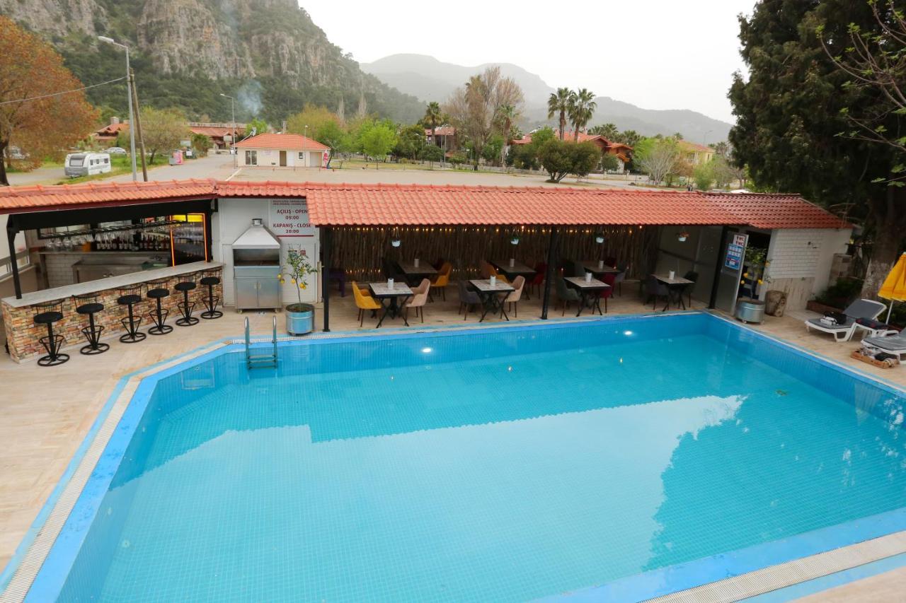 Dalyan M Otel エクステリア 写真